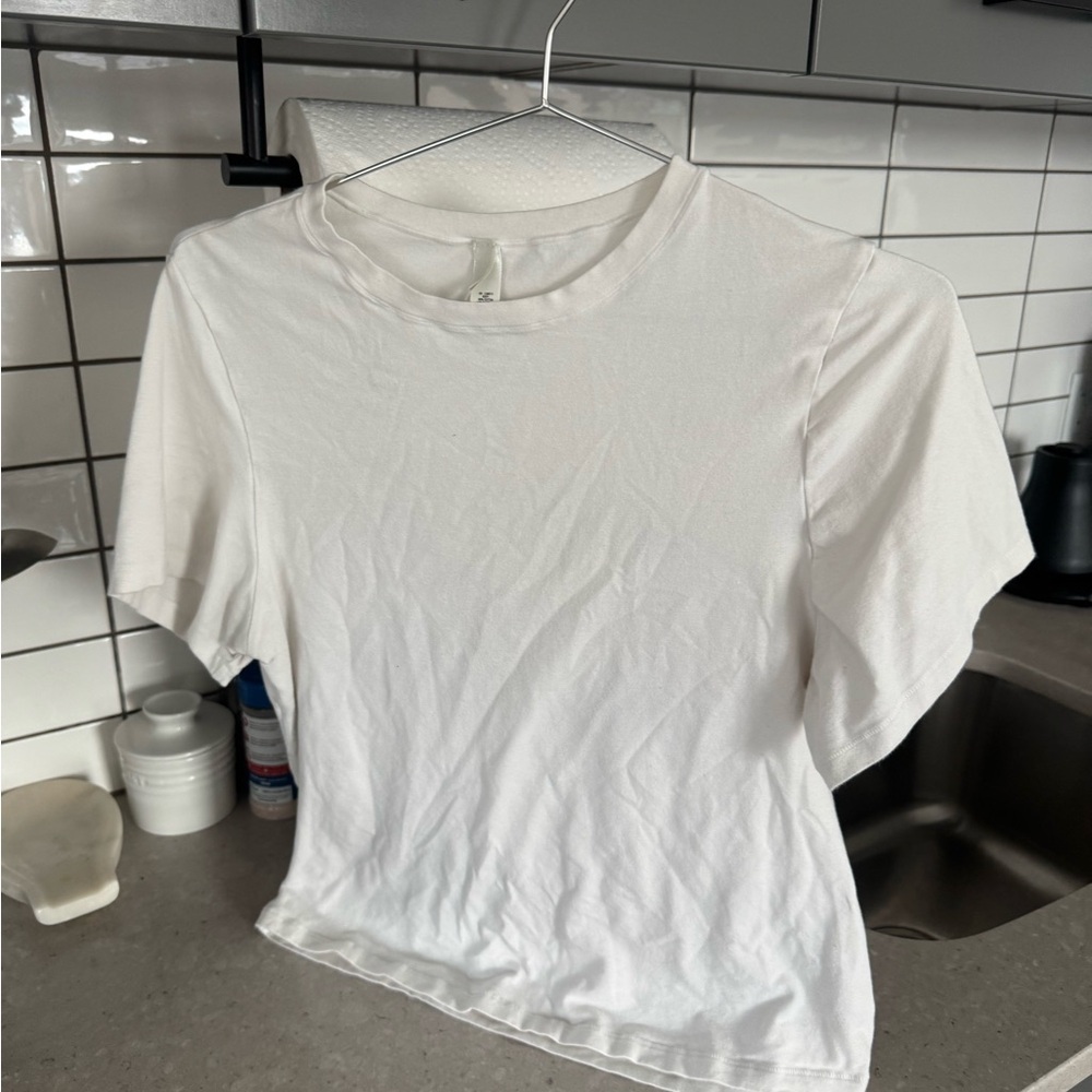 SKIMS White Short Sleeve Tee